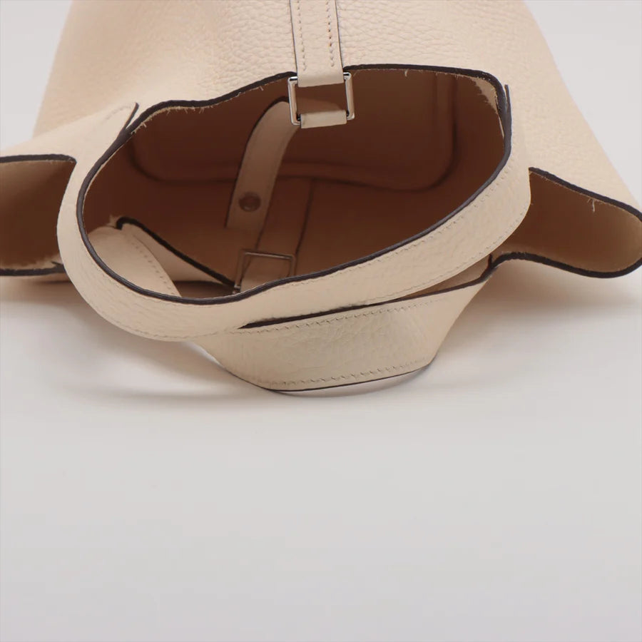 哈【HERMES   公式旗艦店】ハンドバッグエルメス ピコタンロックPM トリヨンクレマンス ナタ シルバー金具