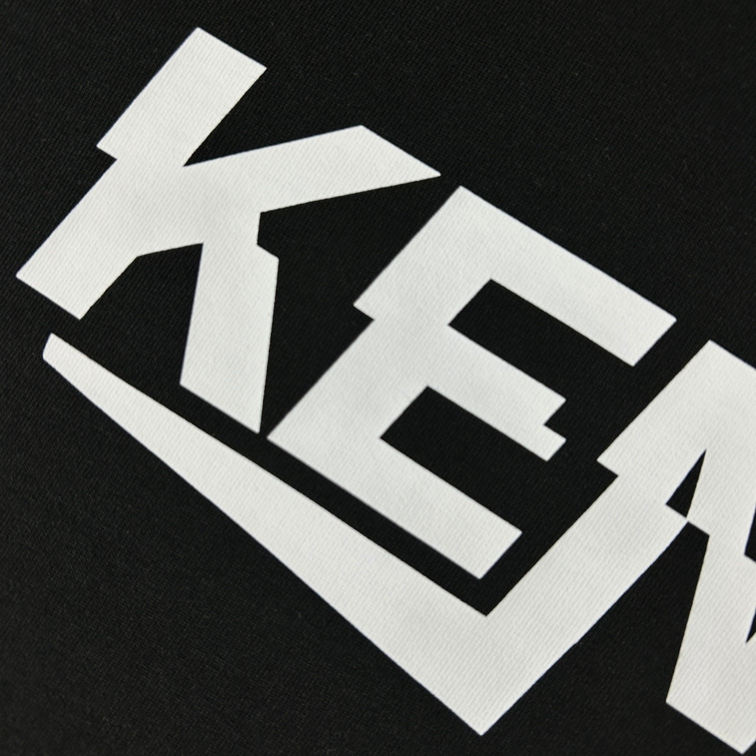 【KENZO 公式旗艦店】ケンゾー Tシャツご好評に付き再入荷！