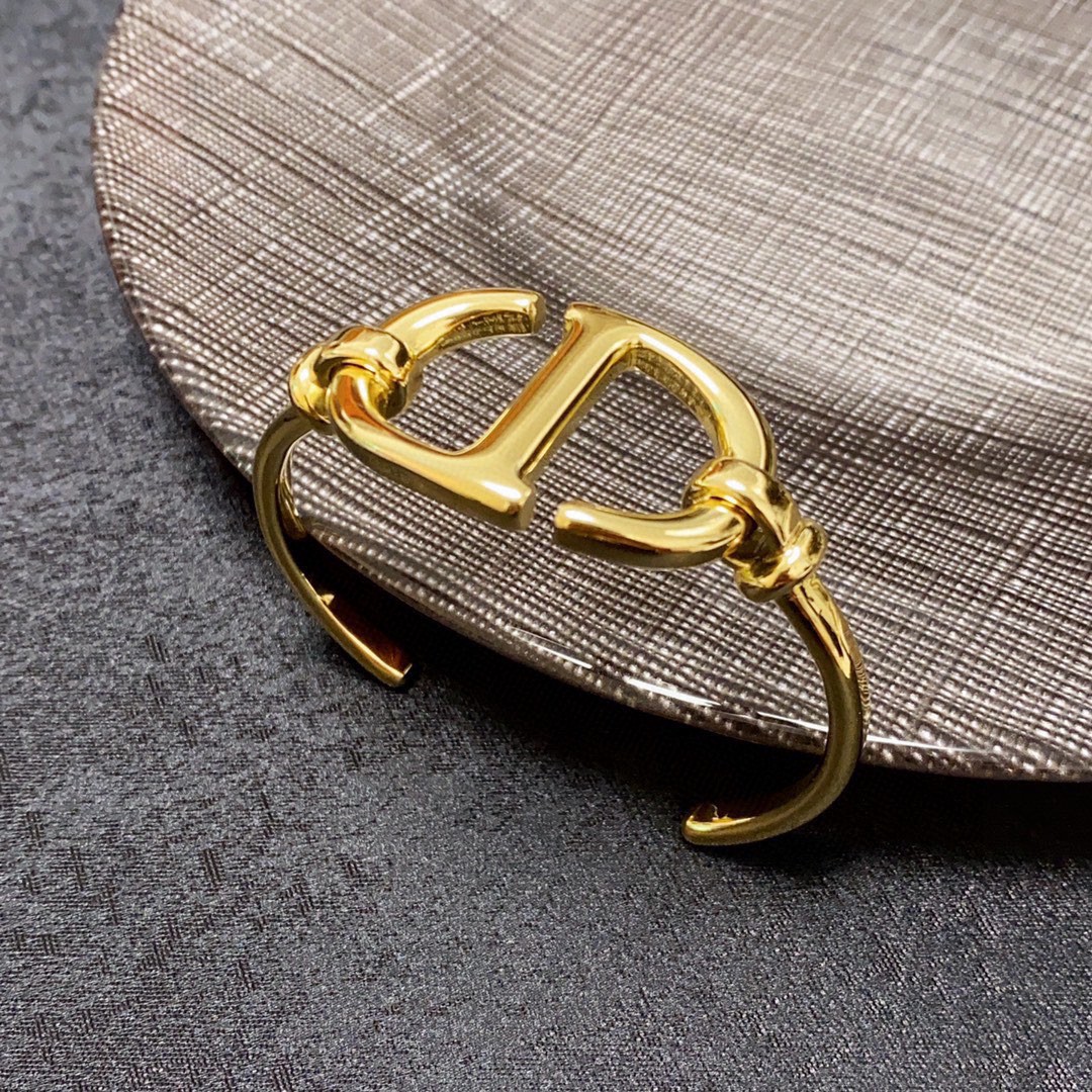 【DIOR】ブレスレット、ファッションシンプルなスタイル