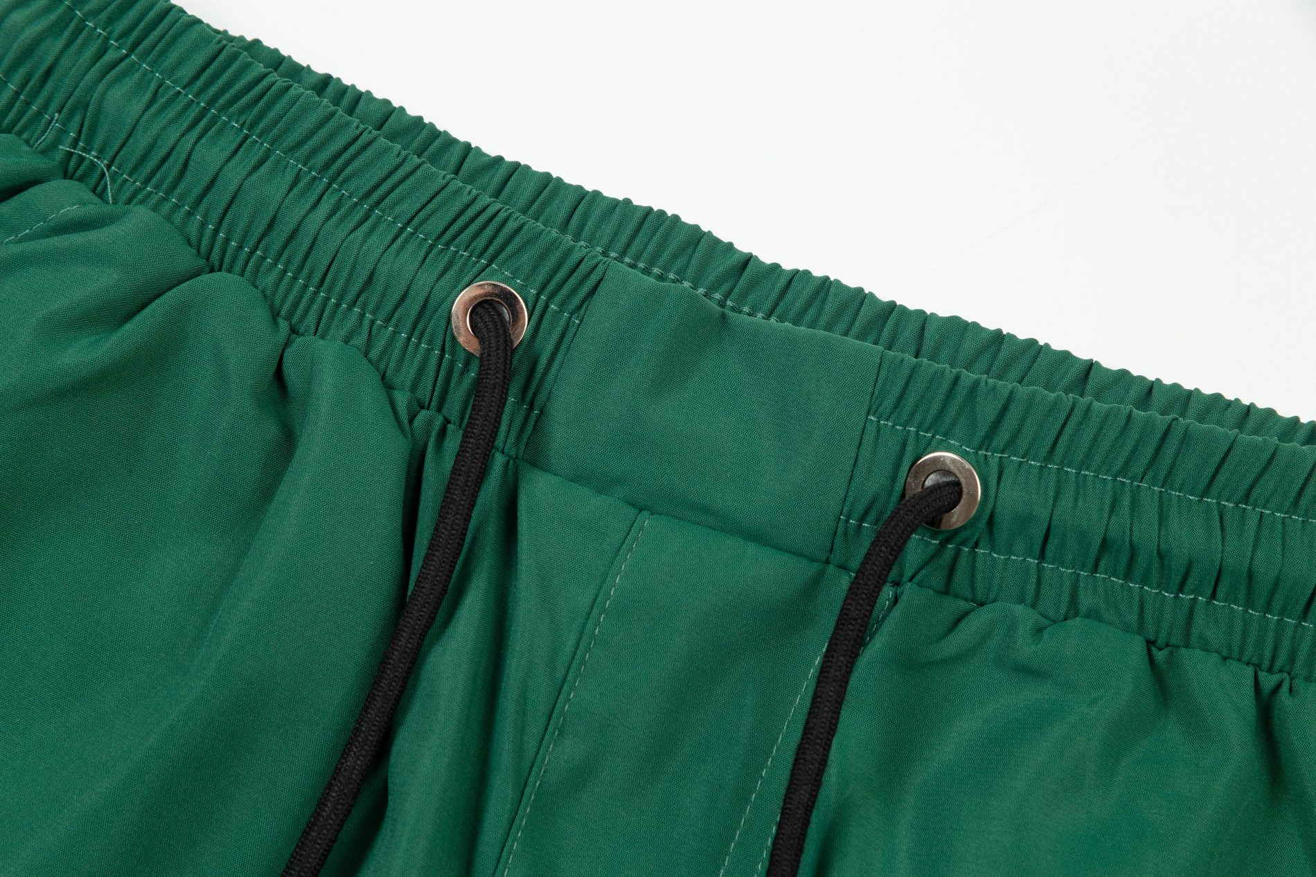 【PRADA  公式旗艦店】プラダ  Tシャツ ご好評に付き再入荷！