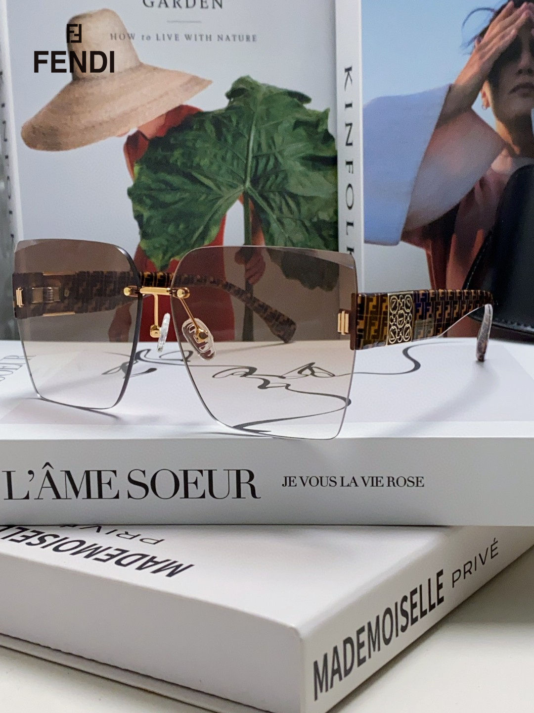 FENDI(フェンディ ) サングラス 24706