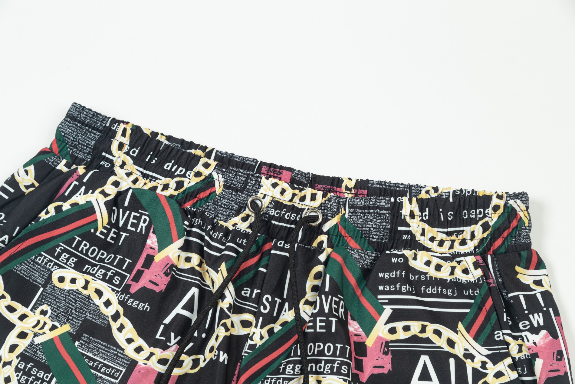 【GUCCI 公式旗艦店】グッチ  ショートパンツ  ご好評に付き再入荷！