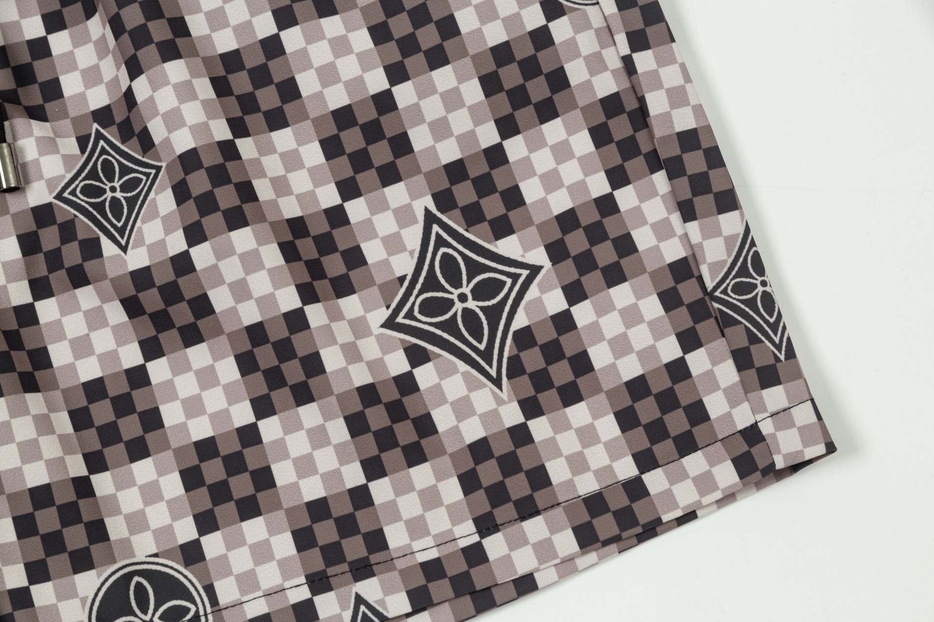 【LOUIS VUITTON  公式旗艦店】ルイヴィトン  ショートパンツ  ご好評に付き再入荷！