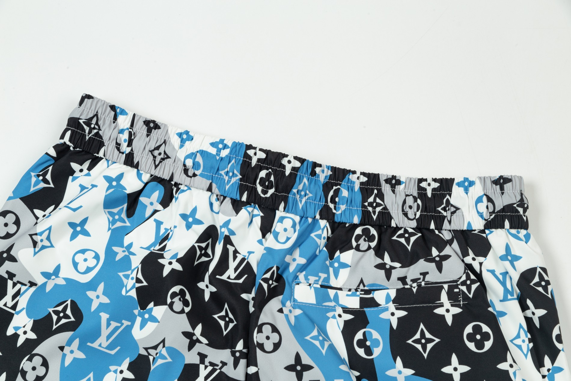 【LOUIS VUITTON  公式旗艦店】ルイヴィトン  ショートパンツご好評に付き再入荷24613