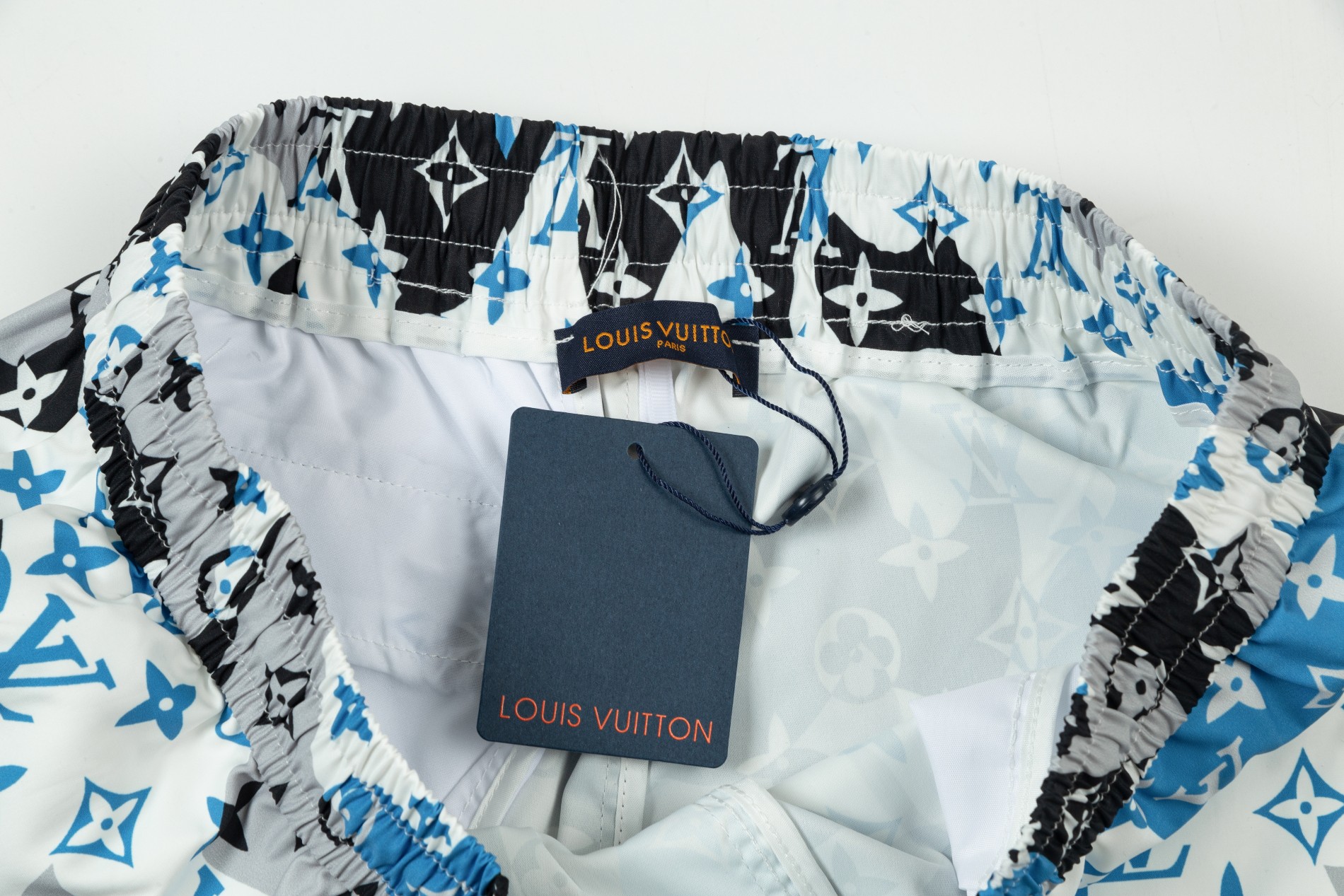 【LOUIS VUITTON  公式旗艦店】ルイヴィトン  ショートパンツご好評に付き再入荷24613