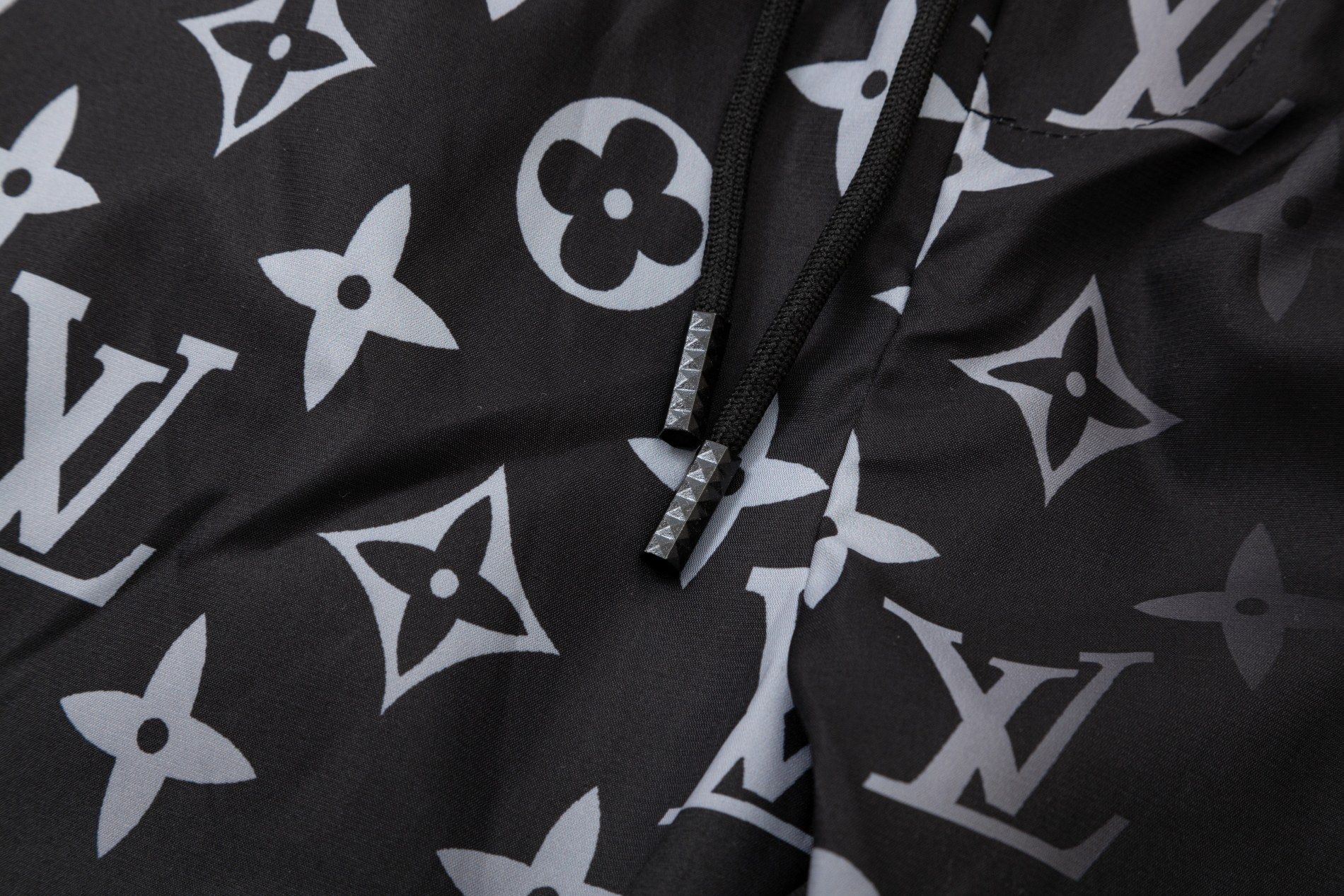 【LOUIS VUITTON  公式旗艦店】ルイヴィトン  ショートパンツご好評に付き再入荷24613