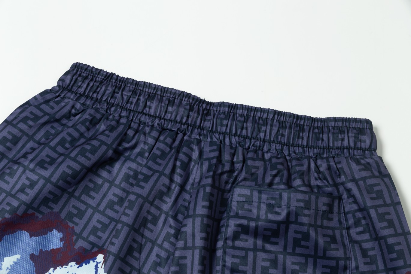 【FENDI 公式旗艦店】フェンディ ショートパンツご好評に付き再入荷 24624