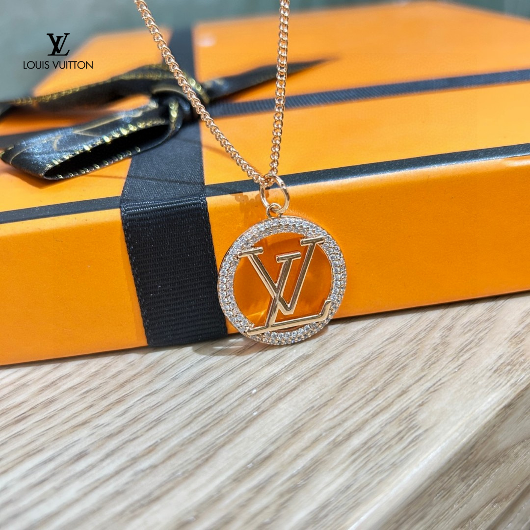 【LOUIS VUITTON】ネックレス、新しいネックレス万能シンプルファッションオーナメント  2472