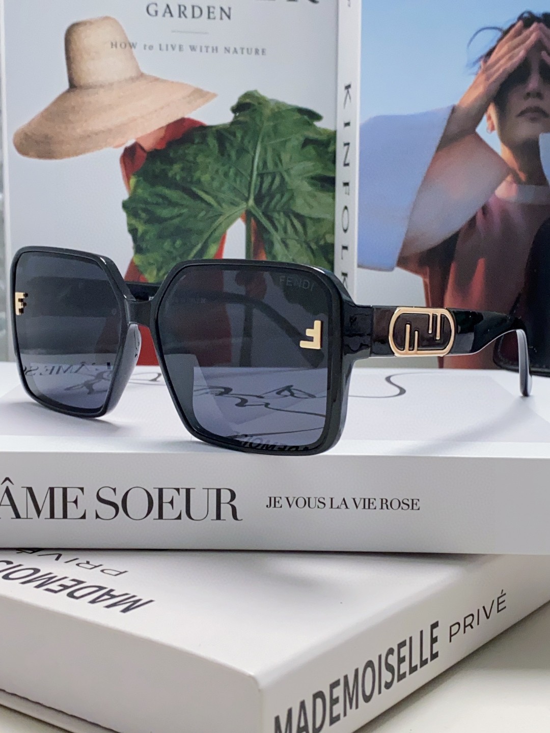 FENDI(フェンディ ) サングラス 24706