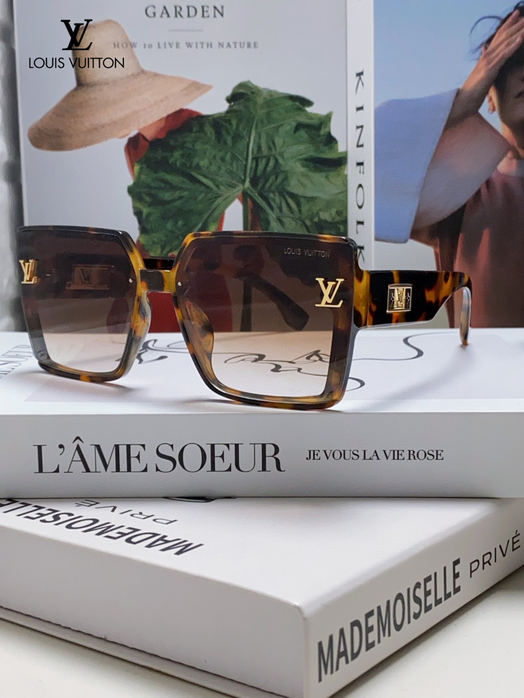 LOUIS VUITTON(ルイヴィトン) サングラス 24706