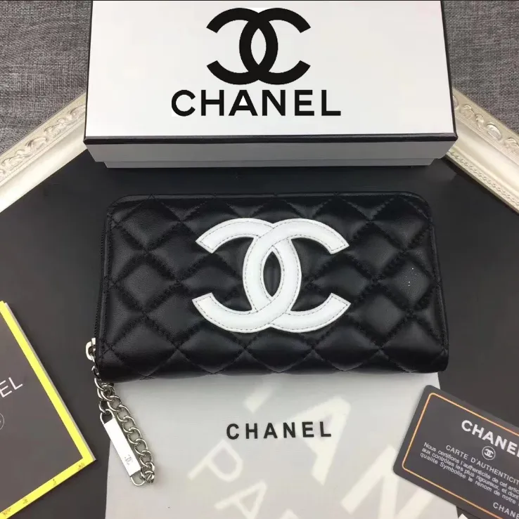 【CHANEL】人気の新作バカ売れ商品菱形チェック柄の刺しゅう入りバラ財布