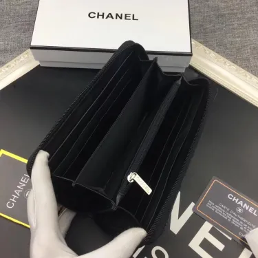 【CHANEL】人気の新作バカ売れ商品菱形チェック柄の刺しゅう入りバラ財布
