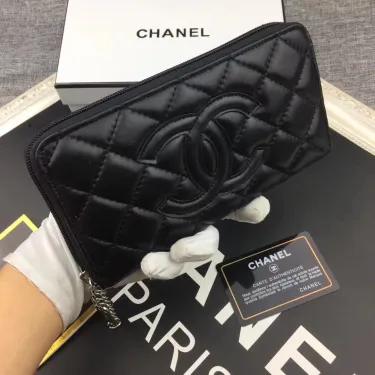 【CHANEL】人気の新作バカ売れ商品菱形チェック柄の刺しゅう入りバラ財布
