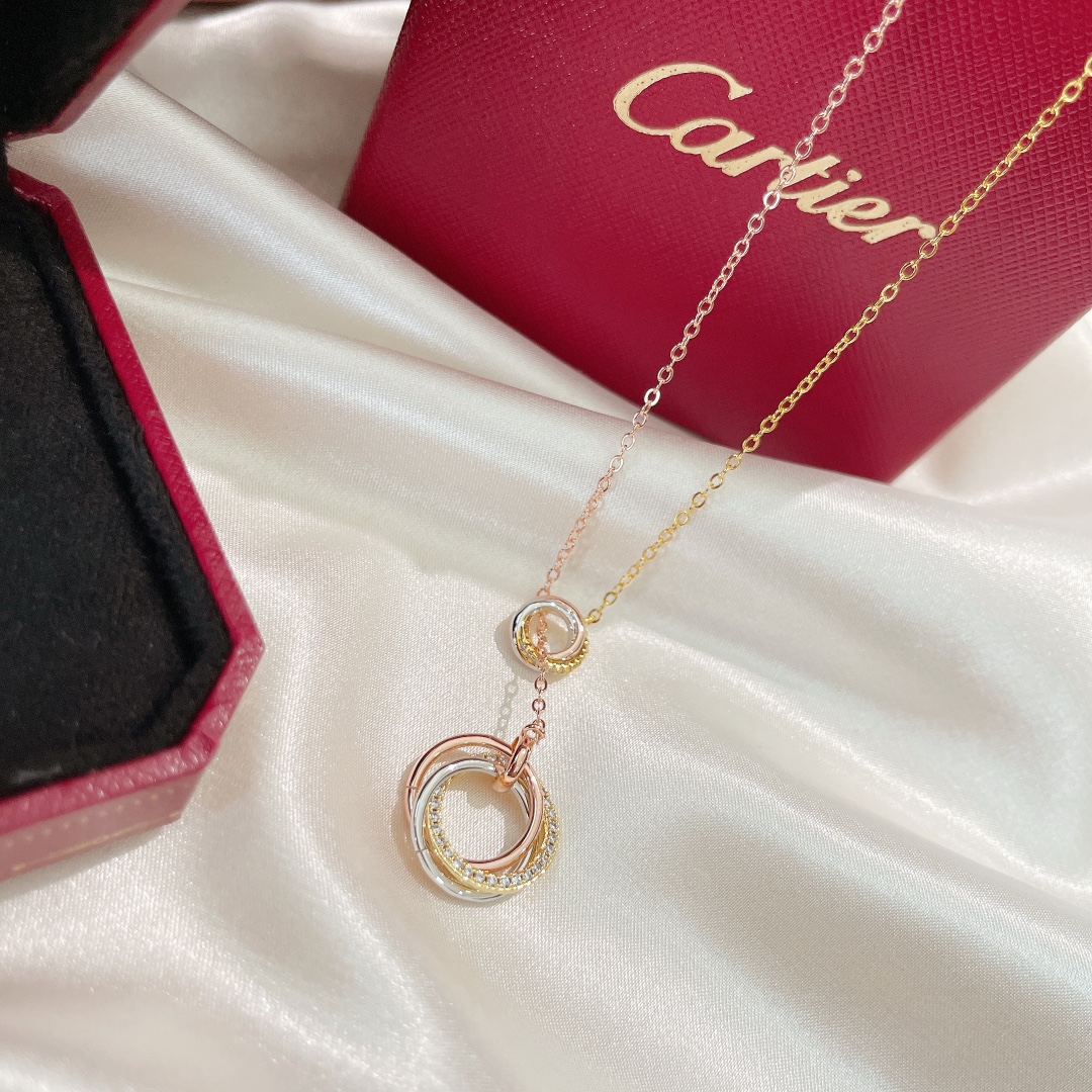 【CARTIER】ネックレス、新しいネックレス万能シンプルファッションオーナメント 2472
