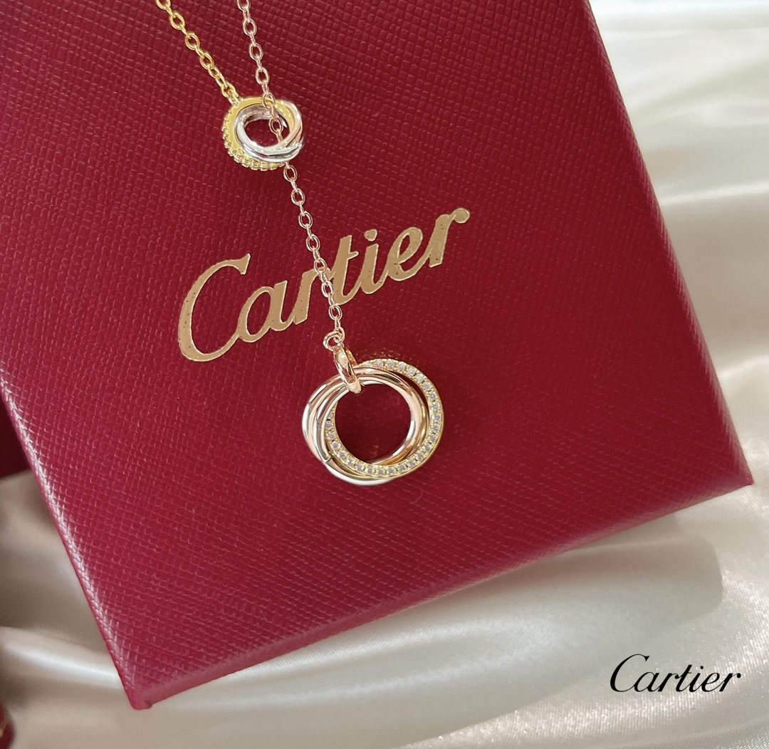 【CARTIER】ネックレス、新しいネックレス万能シンプルファッションオーナメント 2472