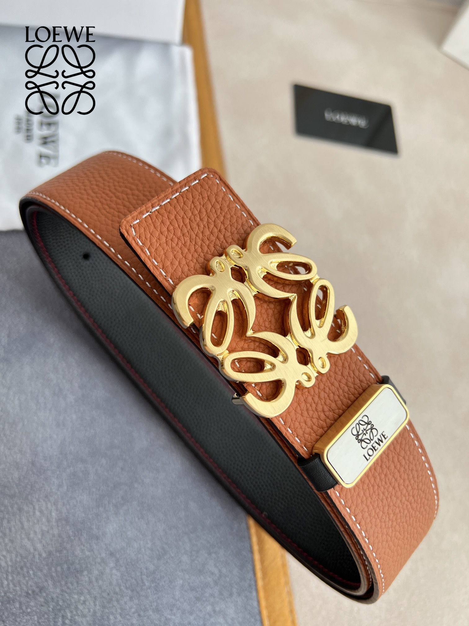 【LOEWE】(ロエベ)3.8cmベルト メンズ