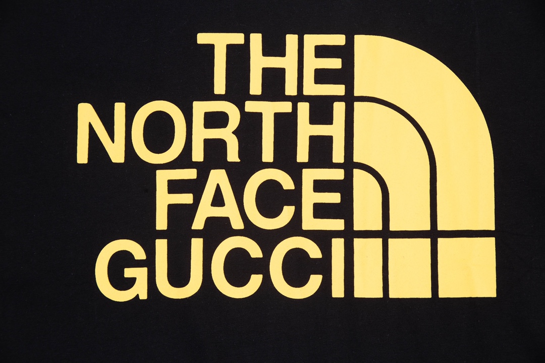 【The North Face 公式旗艦店】ザノースフェイス  Tシャツご好評に付き再入荷！