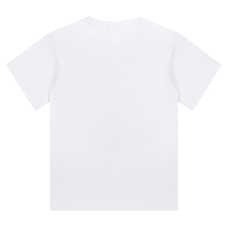 【BAPE  公式旗艦店】Tシャツご好評に付き再入荷！