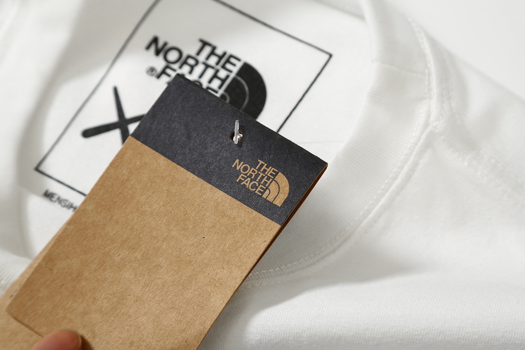 【The North Face 公式旗艦店】ザノースフェイス  Tシャツご好評に付き再入荷！