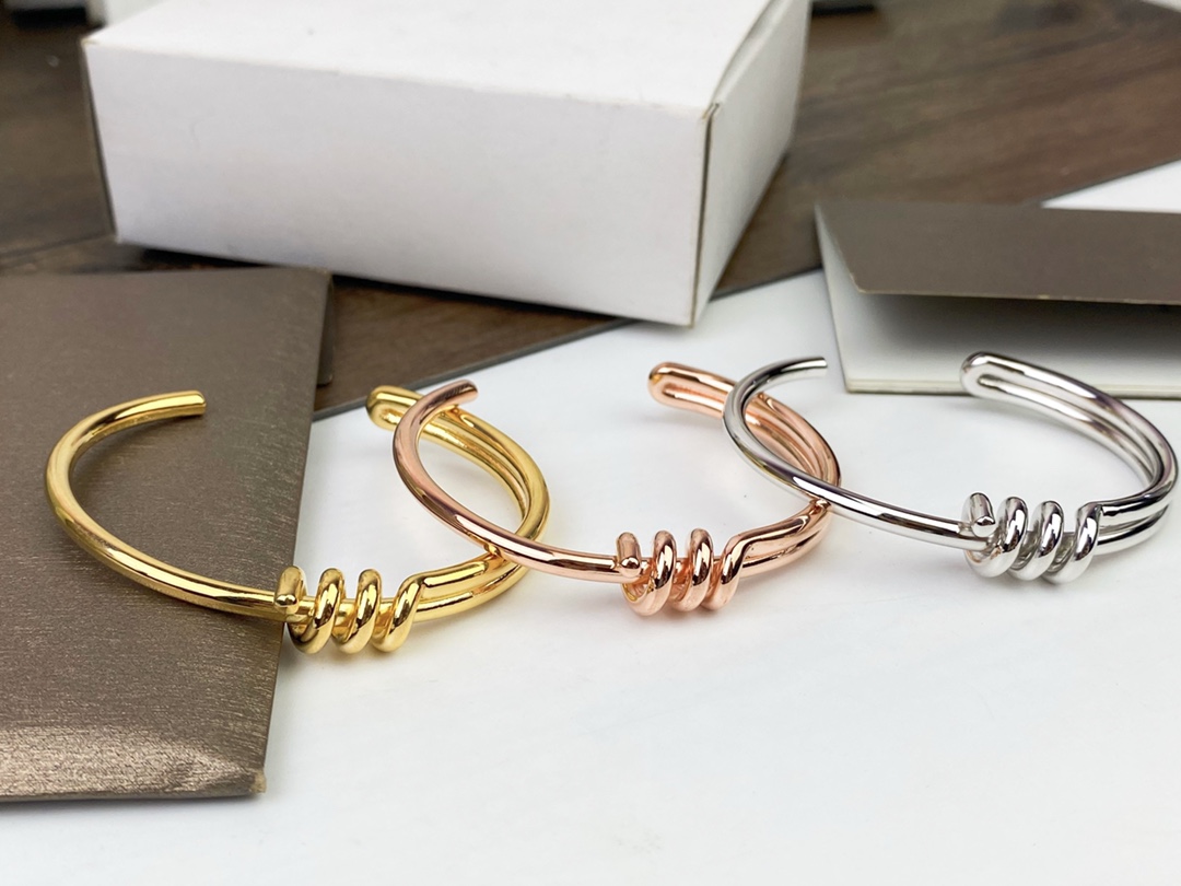 【CELINE】ブレスレット、ファッションシンプルなスタイル 2474