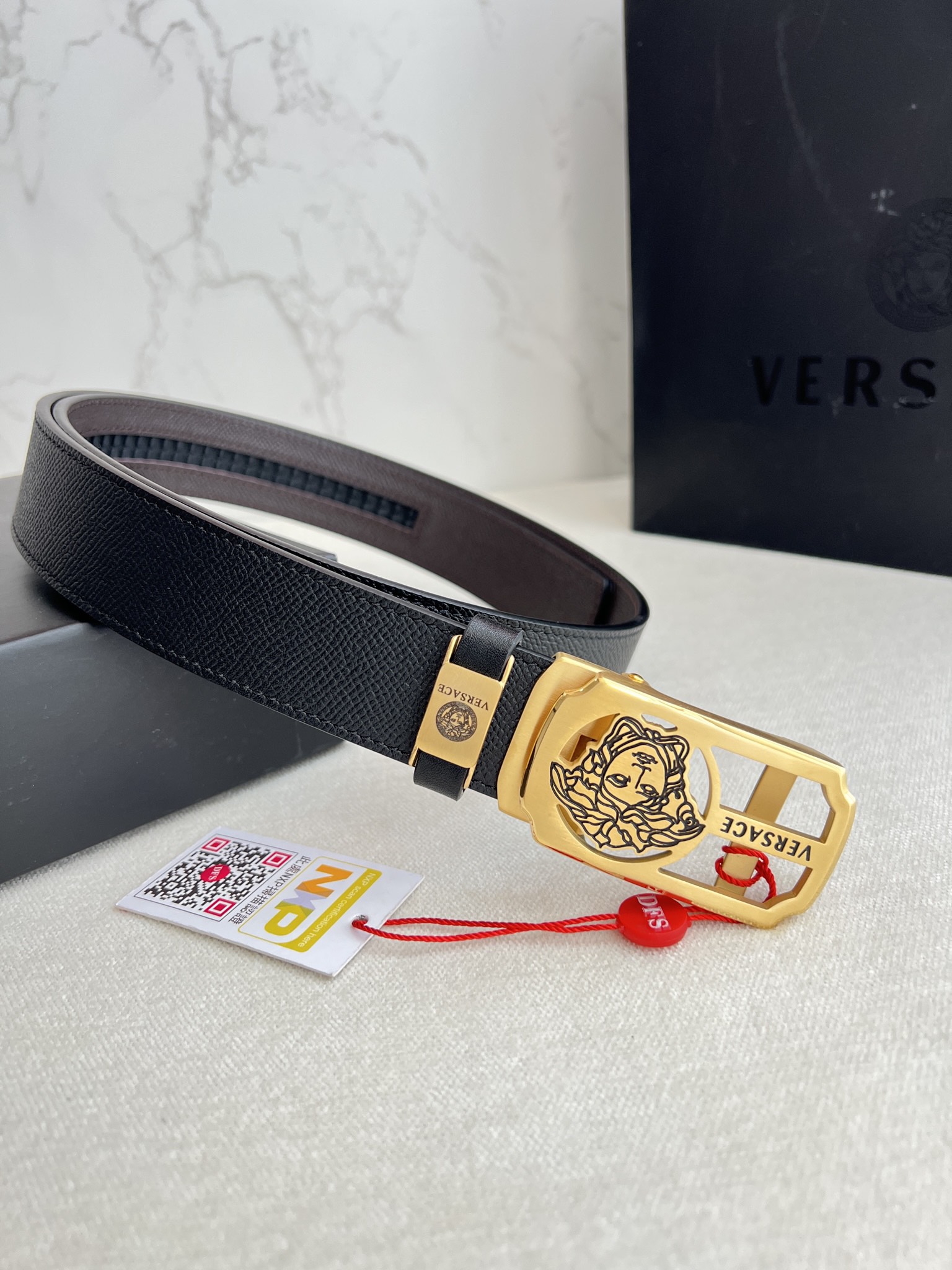 【VERSACE】(ヴェルサーチ) 3.8cmベルト メンズ 240903