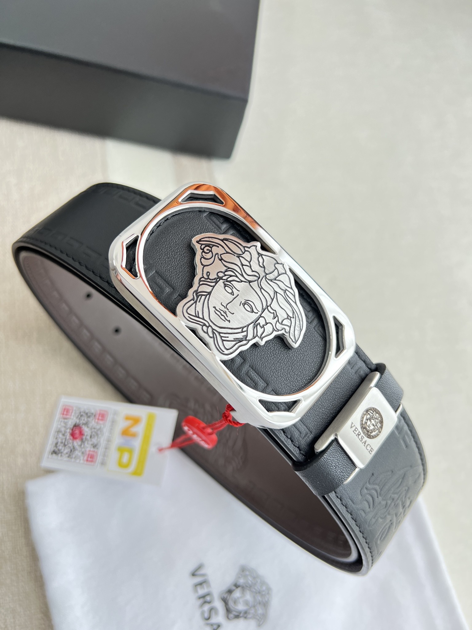 【VERSACE】(ヴェルサーチ) 3.8cmベルト メンズ