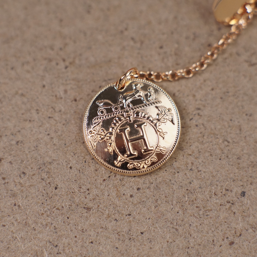 【HERMES】ネックレス、新しいネックレス万能シンプルファッションオーナメント 2473