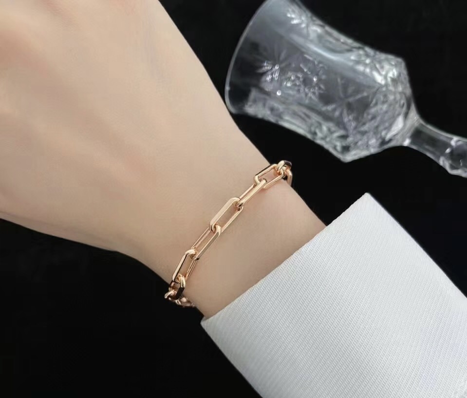 【CARTIER】ブレスレット、ファッションシンプルなスタイル 2472
