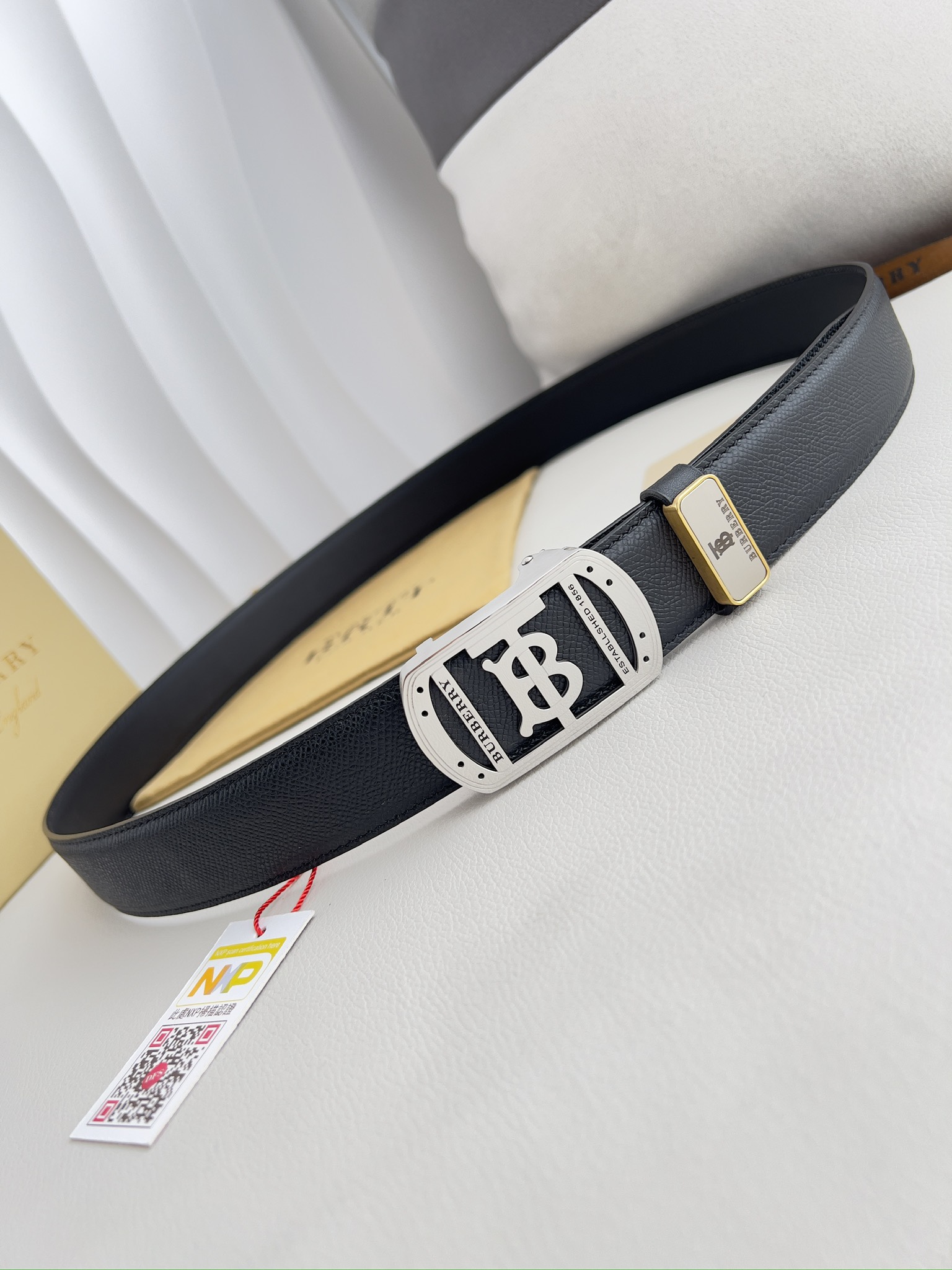 【BURBERRY】(バーバリー) 3.5cmベルト メンズ