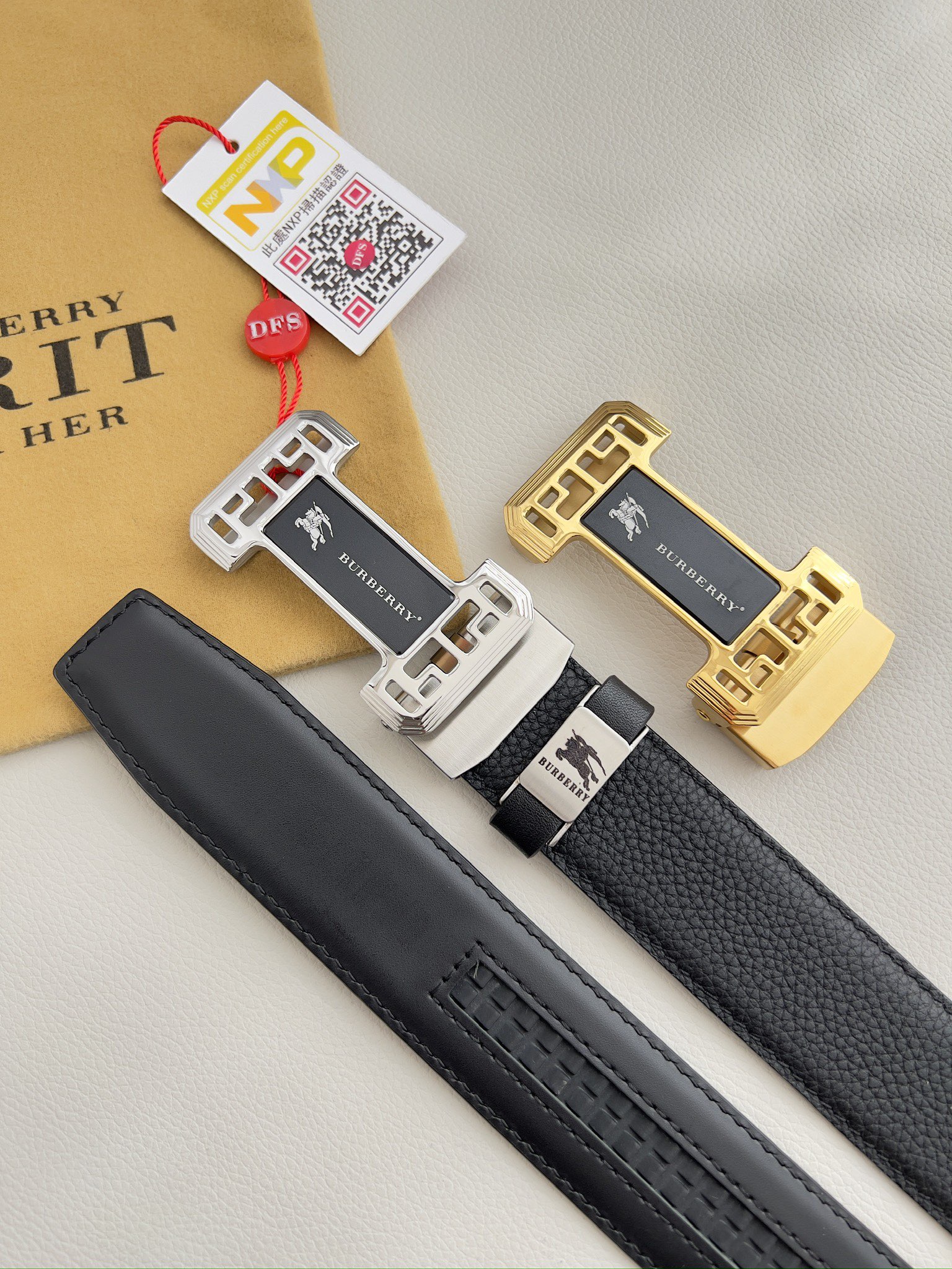 【BURBERRY 】(バーバリー) 3.5cmベルト メンズ 240904