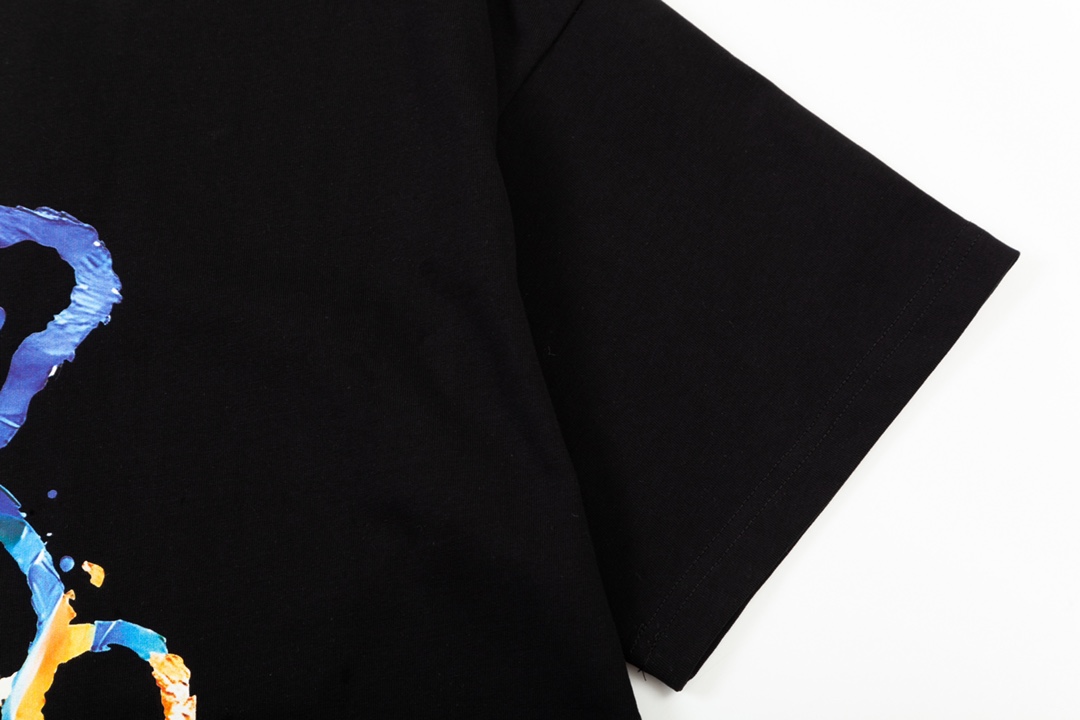 【GUCCI 公式旗艦店】グッチ  Tシャツ ご好評に付き再入荷！