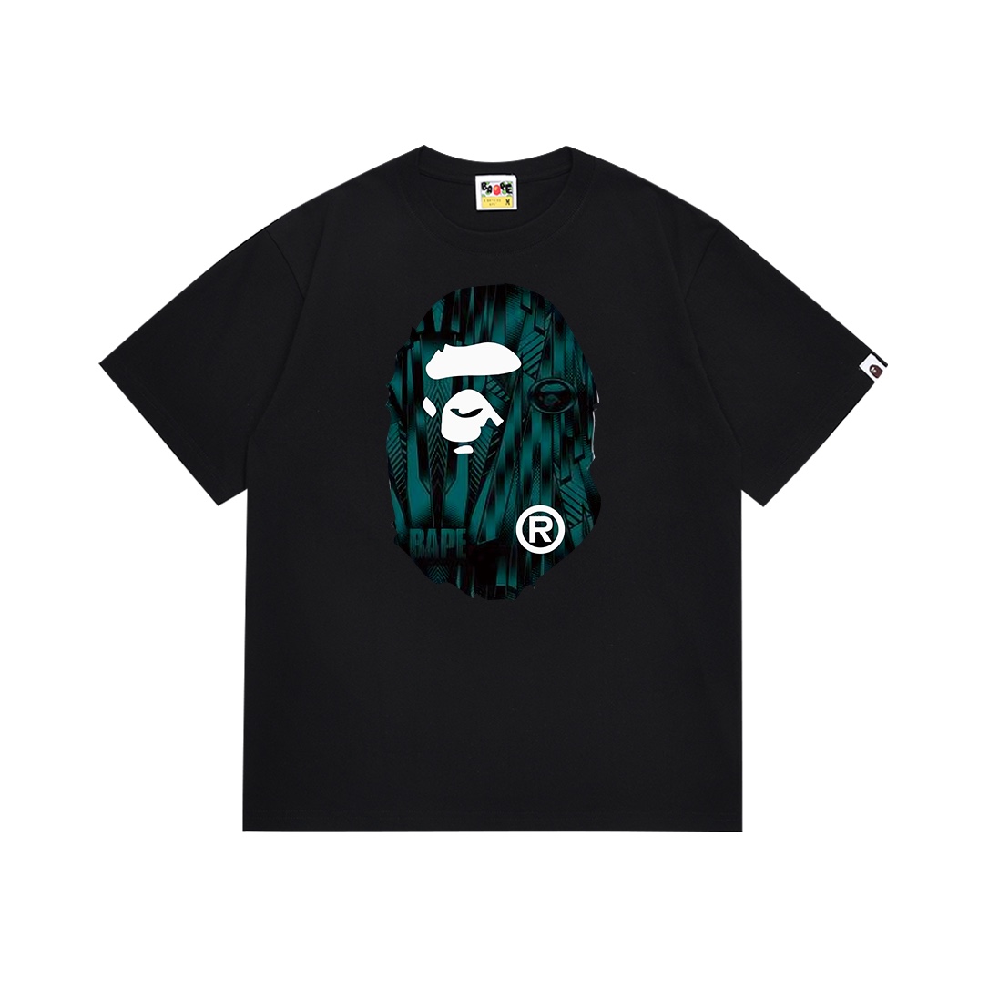 【BAPE  公式旗艦店】Tシャツご好評に付き再入荷！