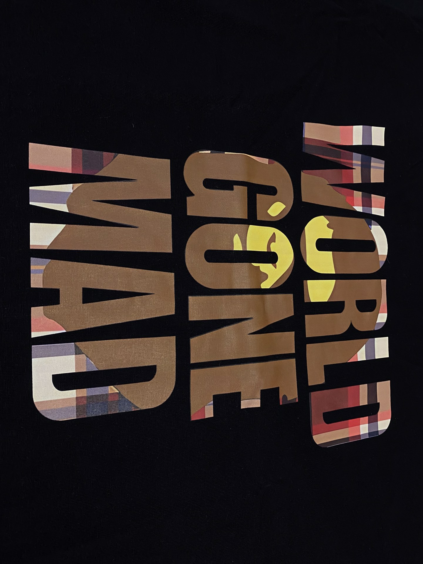 【BAPE  公式旗艦店】Tシャツご好評に付き再入荷！