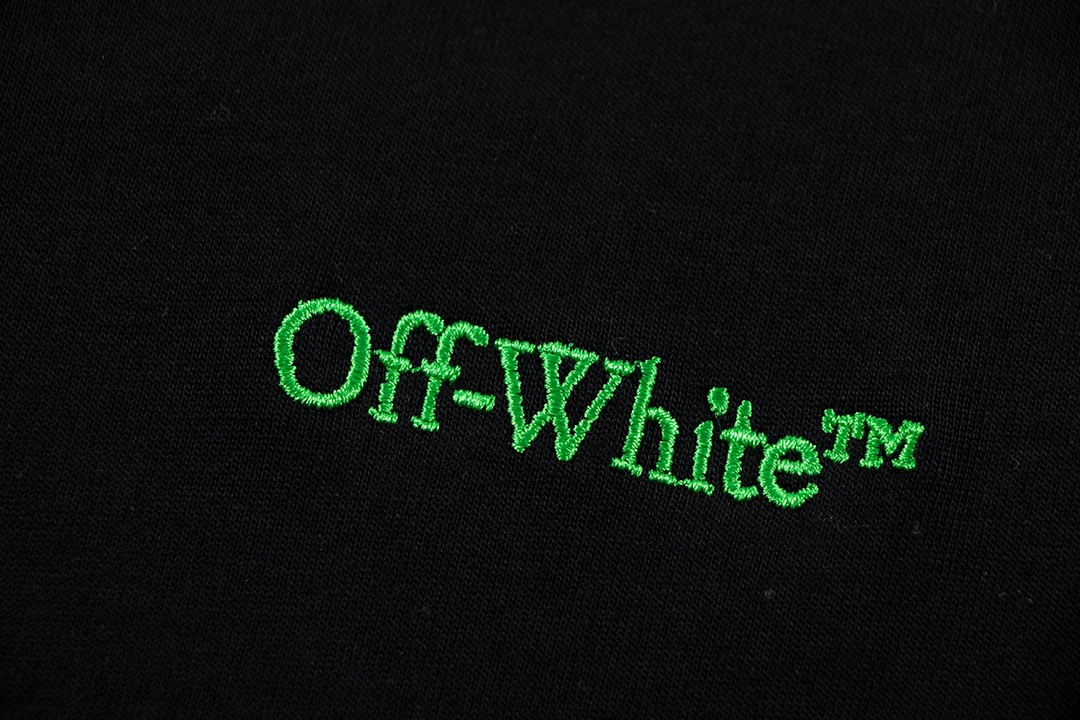 【OFF-WHITE 公式旗艦店】オフホワイト  Tシャツ ご好評に付き再入荷！