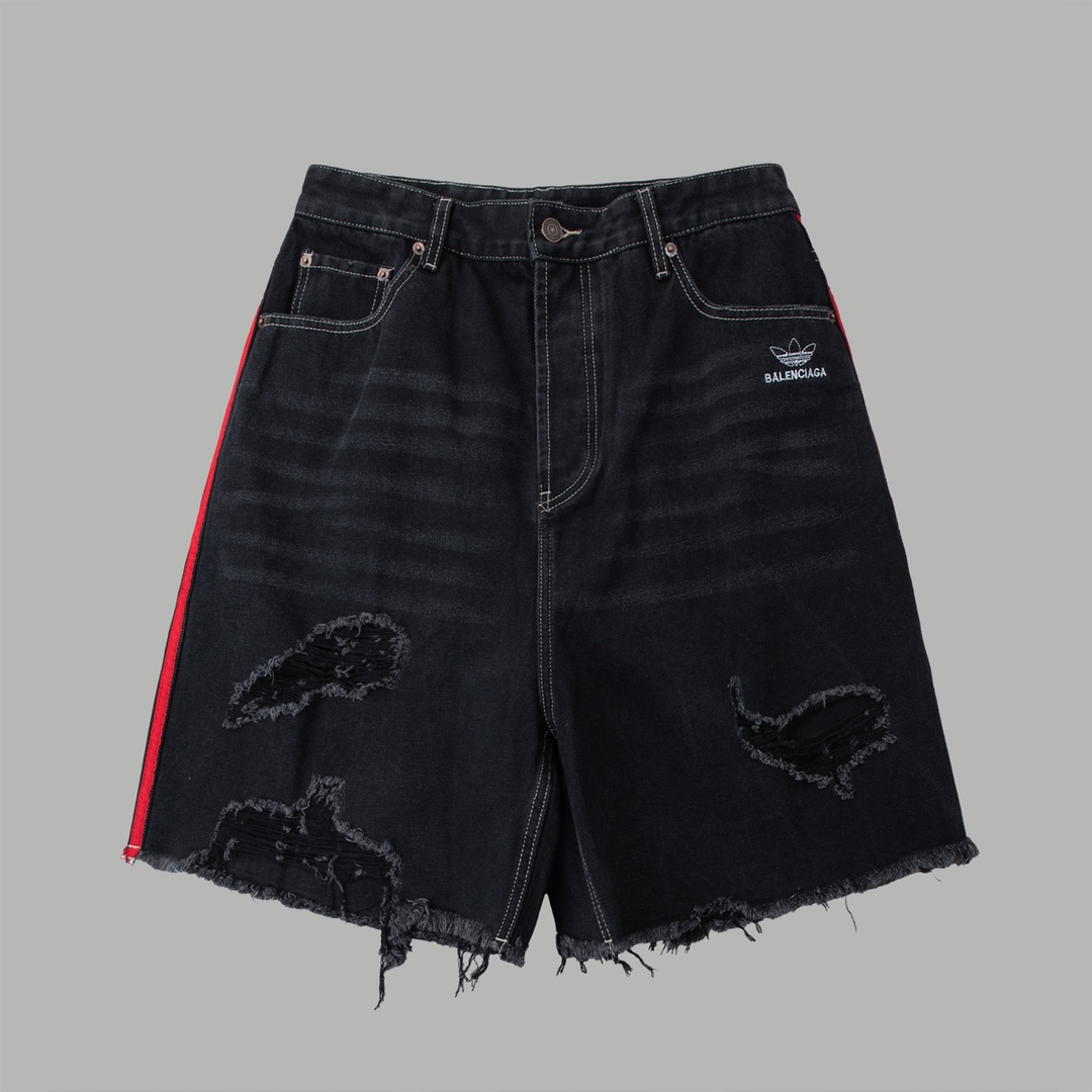 【BALENCIAGA  公式旗艦店】バレンシアガ   ショートパンツ  ご好評に付き再入荷！