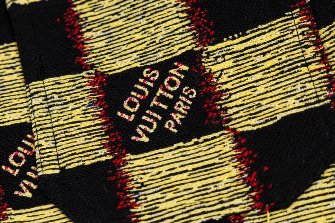 【LOUIS VUITTON  公式旗艦店】ルイヴィトン  半袖シャツ ご好評に付き再入荷！