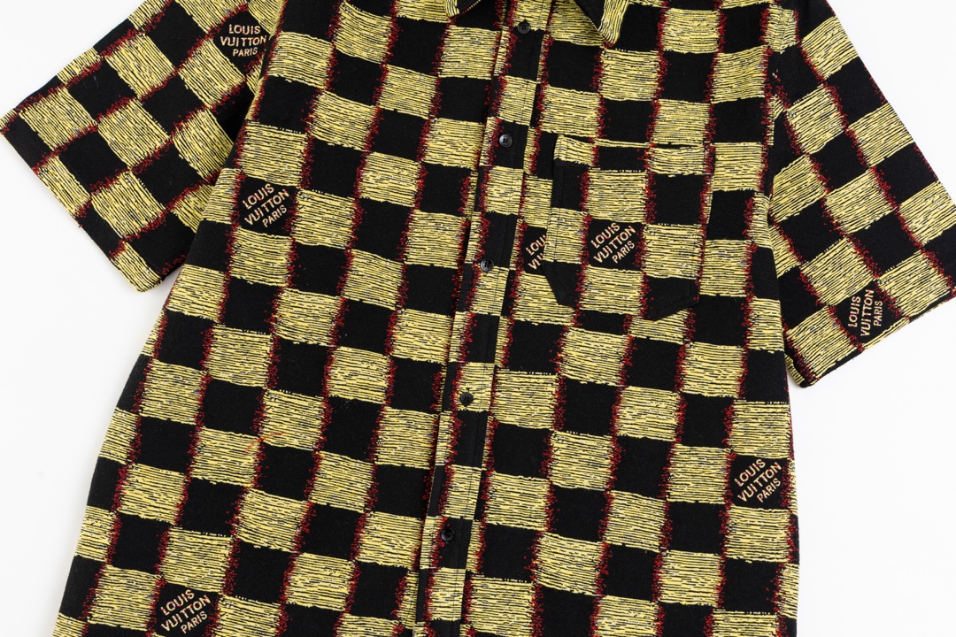 【LOUIS VUITTON  公式旗艦店】ルイヴィトン  半袖シャツ ご好評に付き再入荷！