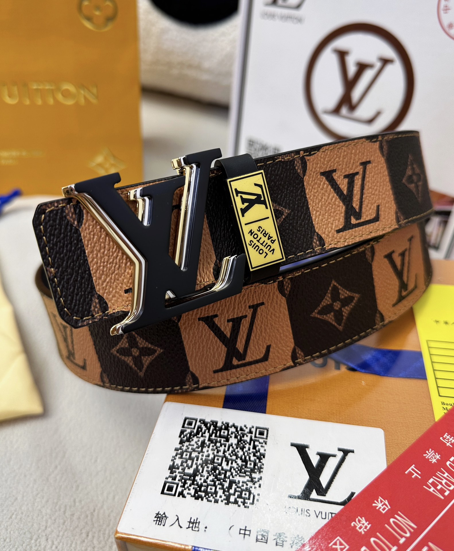 【LOUIS VUITTON】(ルイヴィトン) 3.8cmベルト メンズ