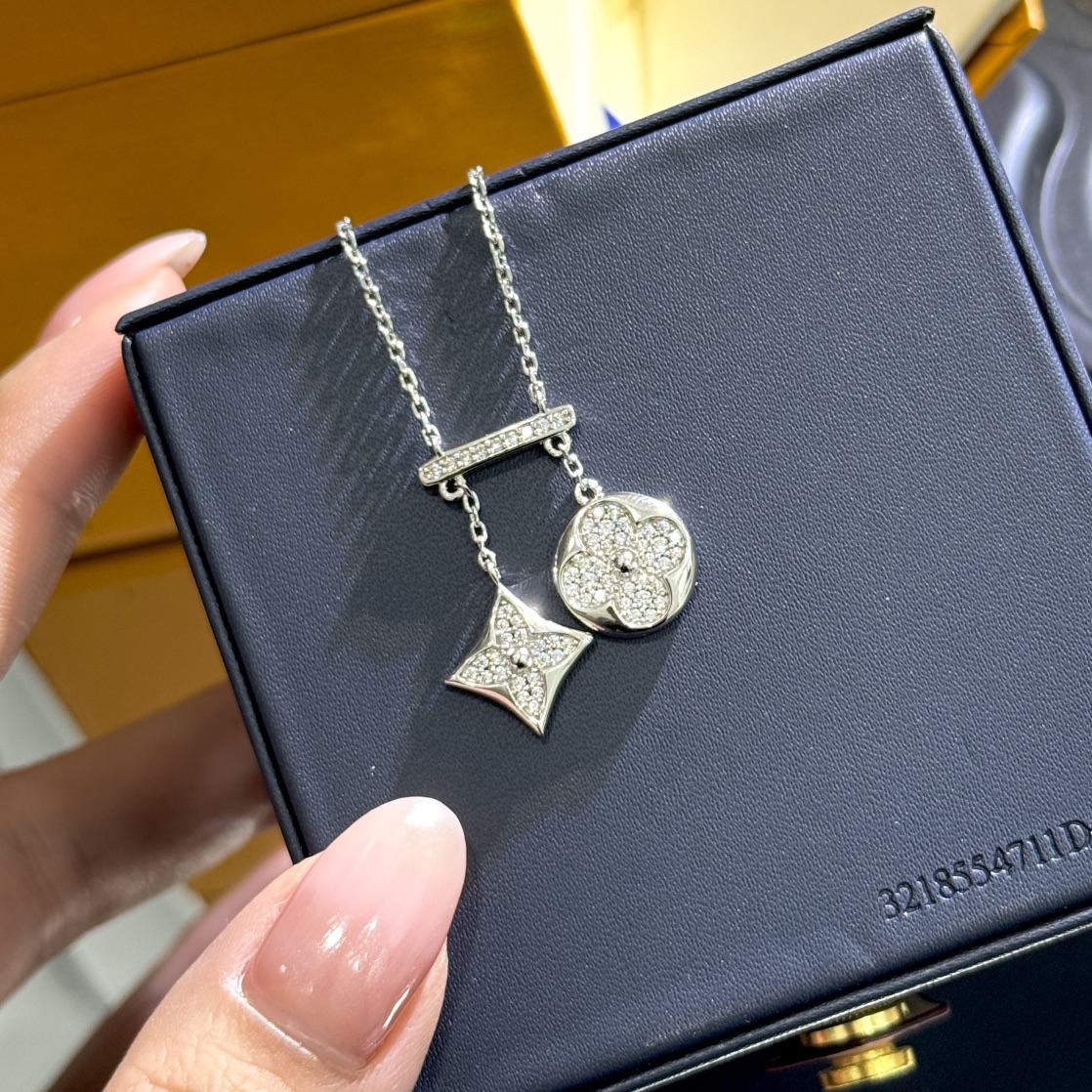 【LOUIS VUITTON】ネックレス、新しいネックレス万能シンプルファッションオーナメント  2472