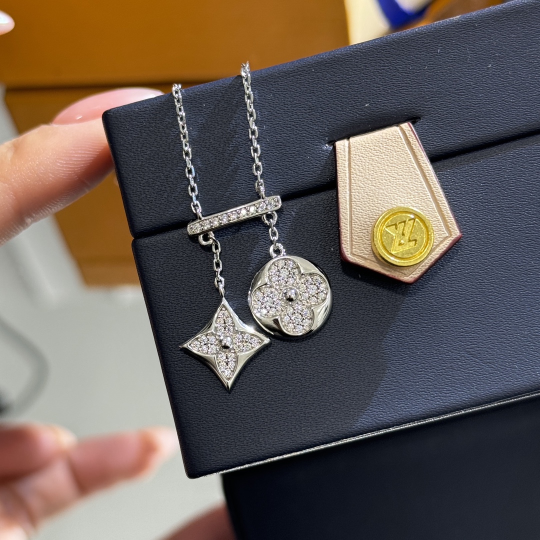 【LOUIS VUITTON】ネックレス、新しいネックレス万能シンプルファッションオーナメント  2472
