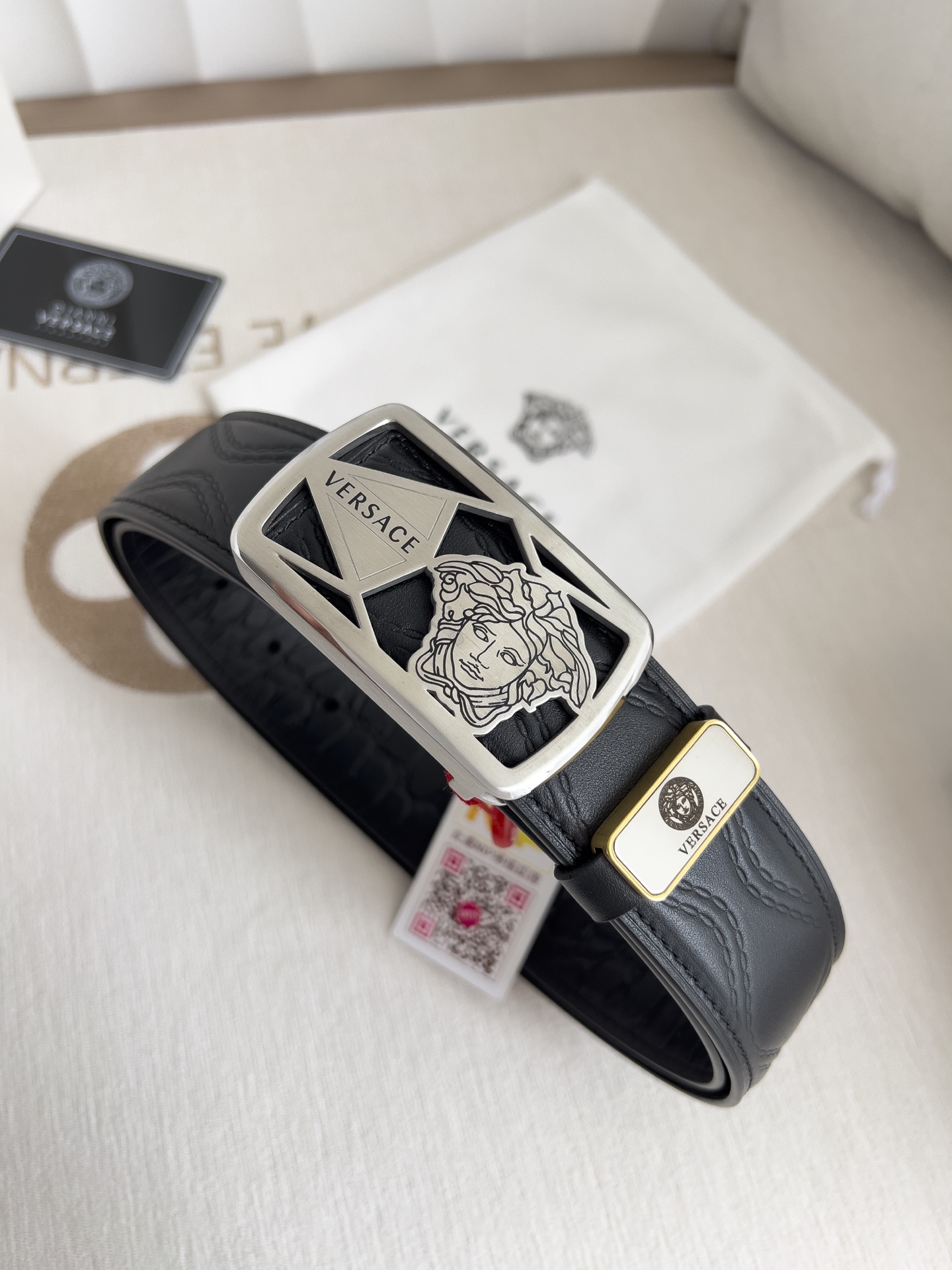 【VERSACE】(ヴェルサーチ) 3.8cmベルト メンズ