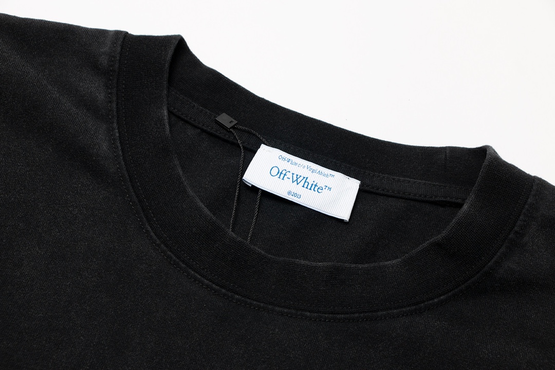 【OFF-WHITE 公式旗艦店】オフホワイト  Tシャツ ご好評に付き再入荷！