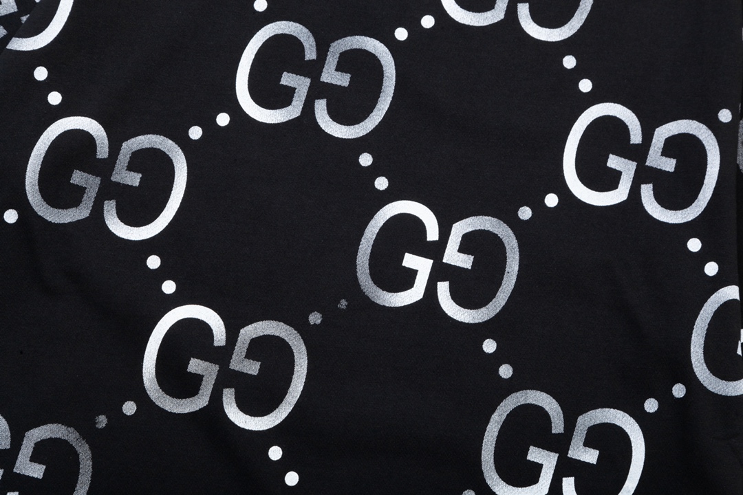 【GUCCI 公式旗艦店】グッチ  Tシャツ ご好評に付き再入荷！