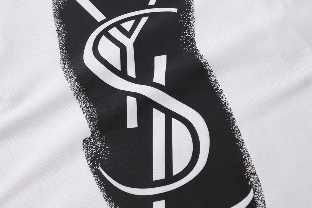 【YSL SAINT LAURENT 公式旗艦店】サンローラン Tシャツ ご好評に付き再入荷！
