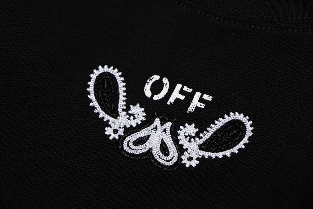 【OFF-WHITE 公式旗艦店】オフホワイト  Tシャツ ご好評に付き再入荷！