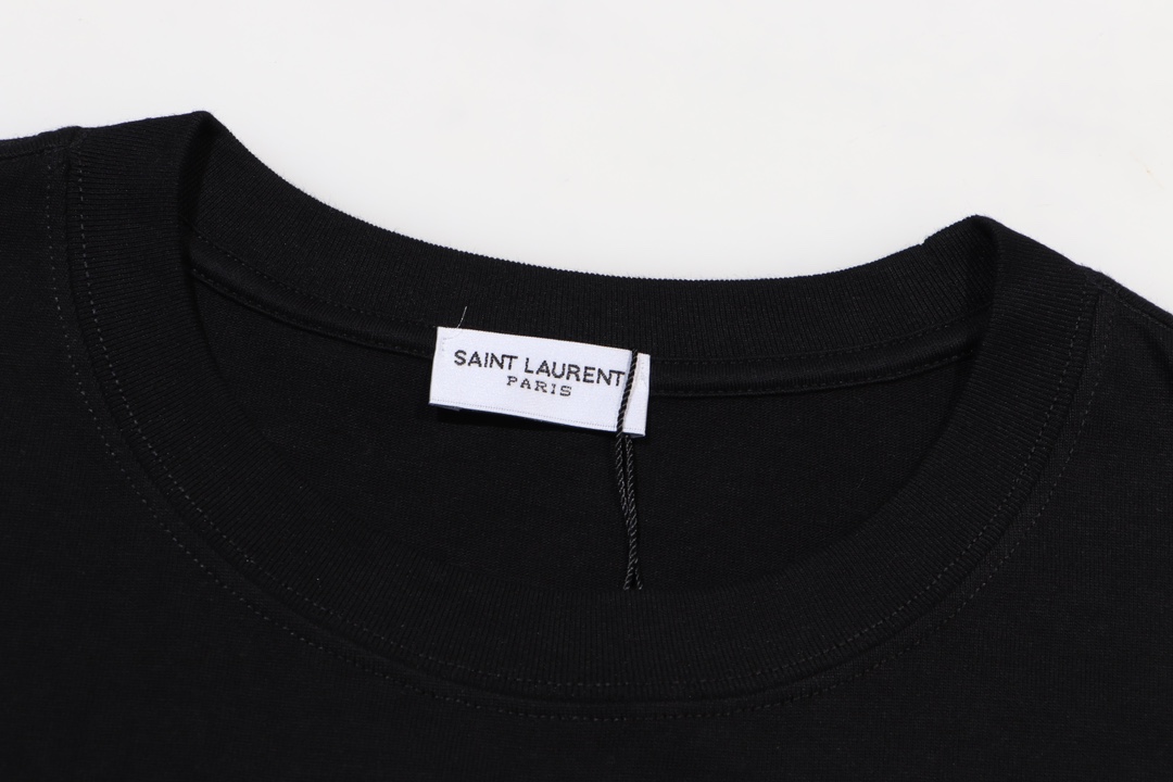 【YSL SAINT LAURENT 公式旗艦店】サンローラン Tシャツ ご好評に付き再入荷！