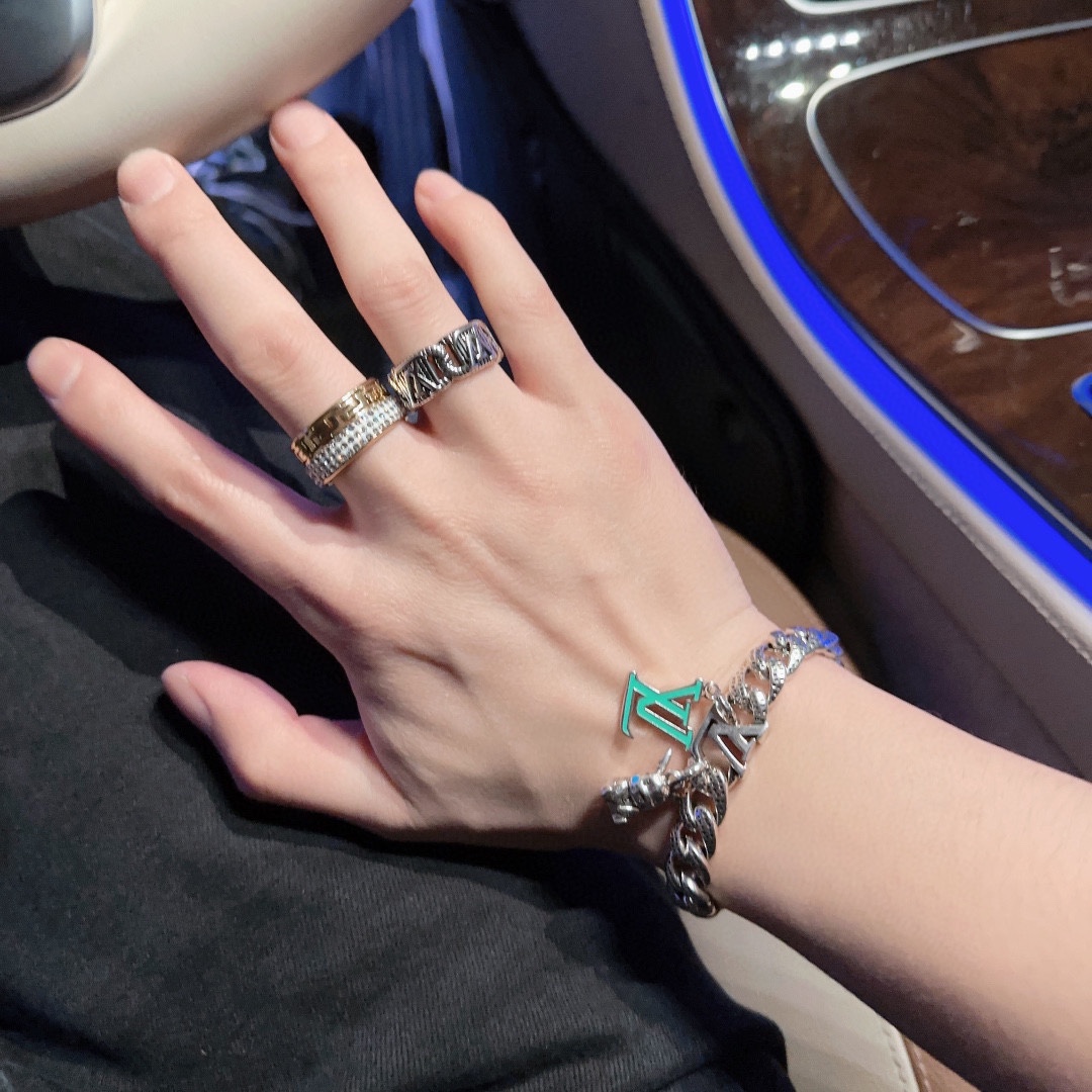 【LOUIS VUITTON】 ルイヴィトン 指輪