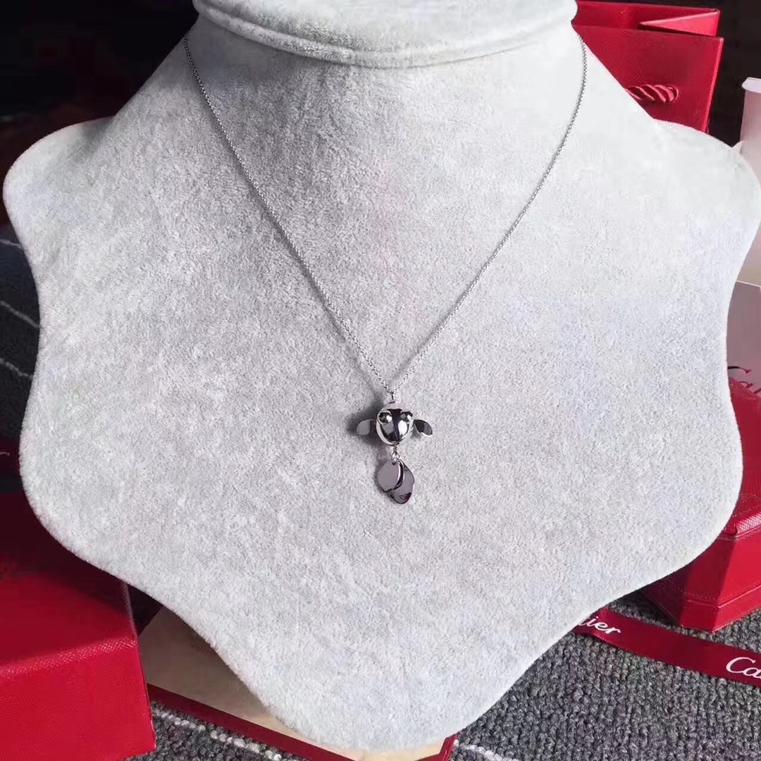【CARTIER】ネックレス、新しいネックレス万能シンプルファッションオーナメント 24614