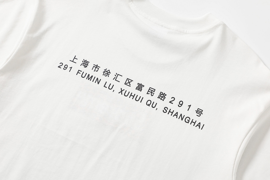 【supreme  公式旗艦店】シュプリーム  Tシャツご好評に付き再入荷！