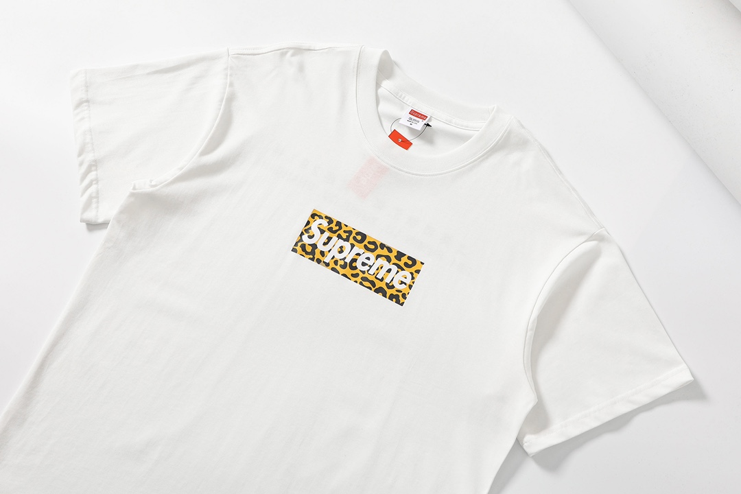【supreme  公式旗艦店】シュプリーム  Tシャツご好評に付き再入荷！